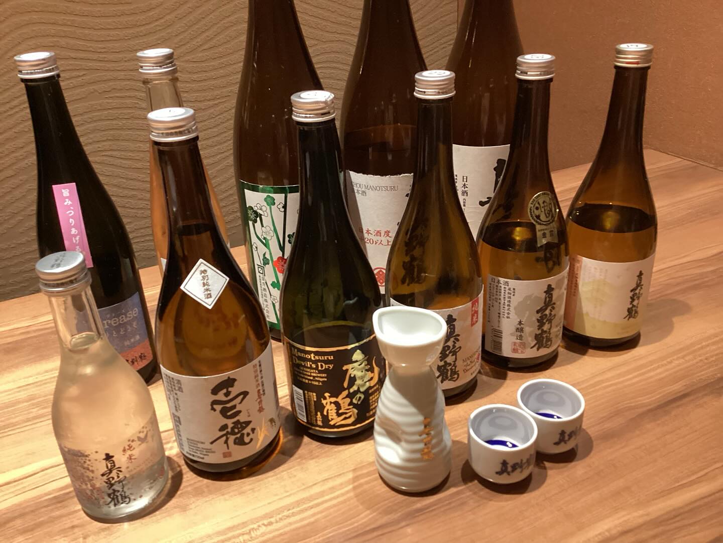 料理と楽しむ、豊富な新潟地酒
